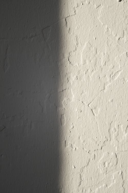 a stucco wall